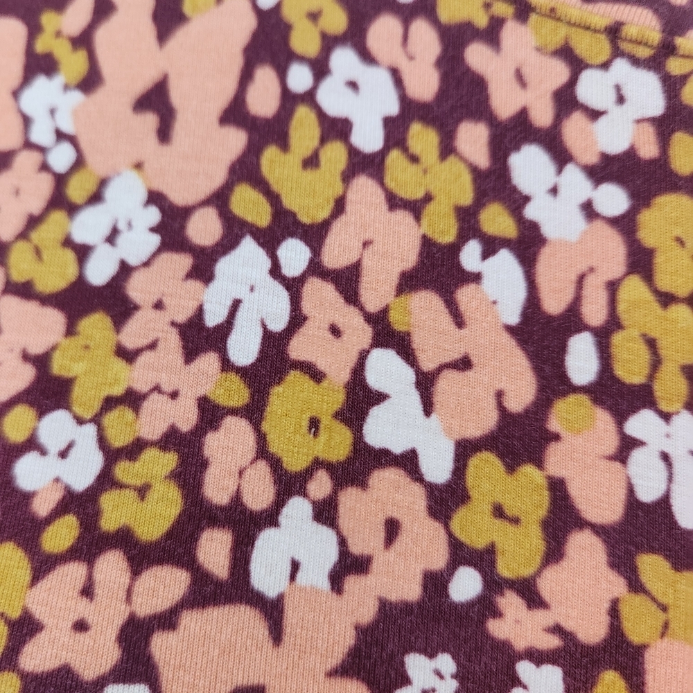 LOGO by Lori Goldstein Floral Tunic Top Size M Shark Bite Hem 3/4 Sleeve Pockets - Picture 5 of 7